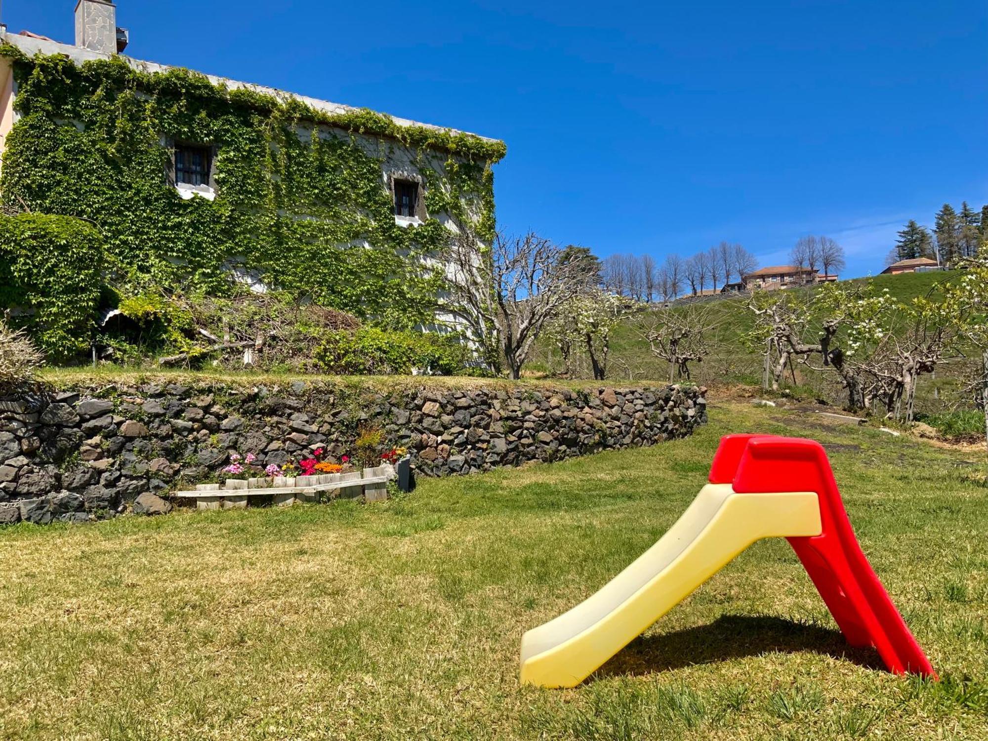 Tenuta Kiwi Dell'Etna Milo Exterior photo